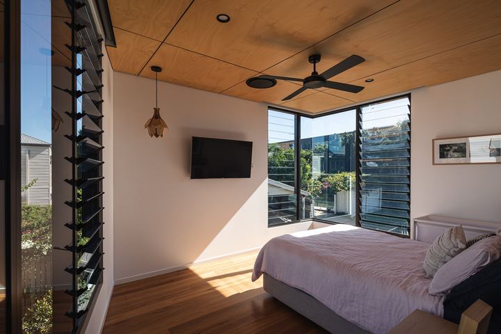 Clayfield, photo 5 of 38