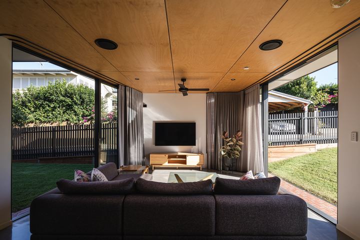 Clayfield, photo 2 of 38
