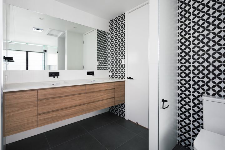 Clayfield, photo 25 of 38